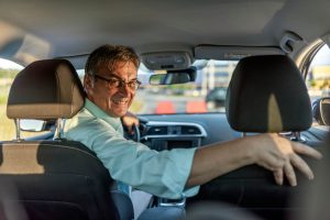 estacione-de-re-homem