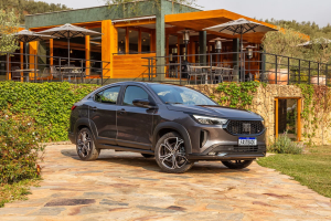 fastback-detalhes-seminovo