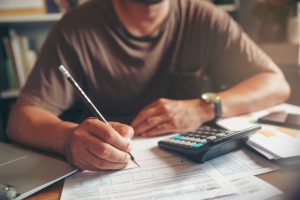 Declarar imposto de renda, documentos, calcular