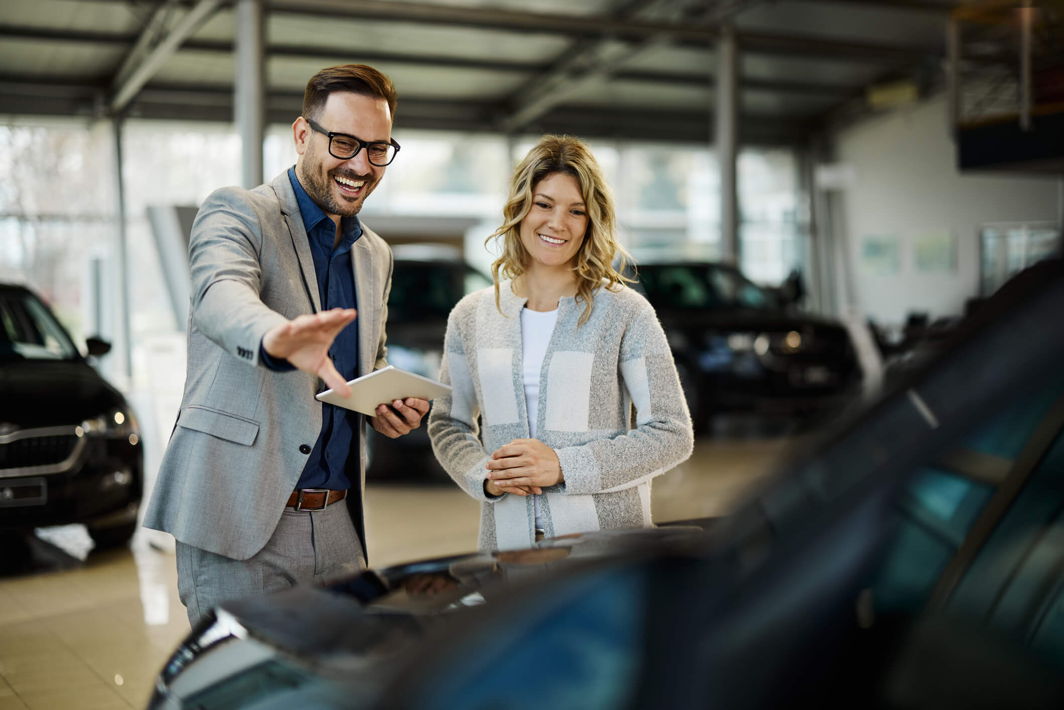 Como fazer um planejamento estratégico de marketing para concessionárias?