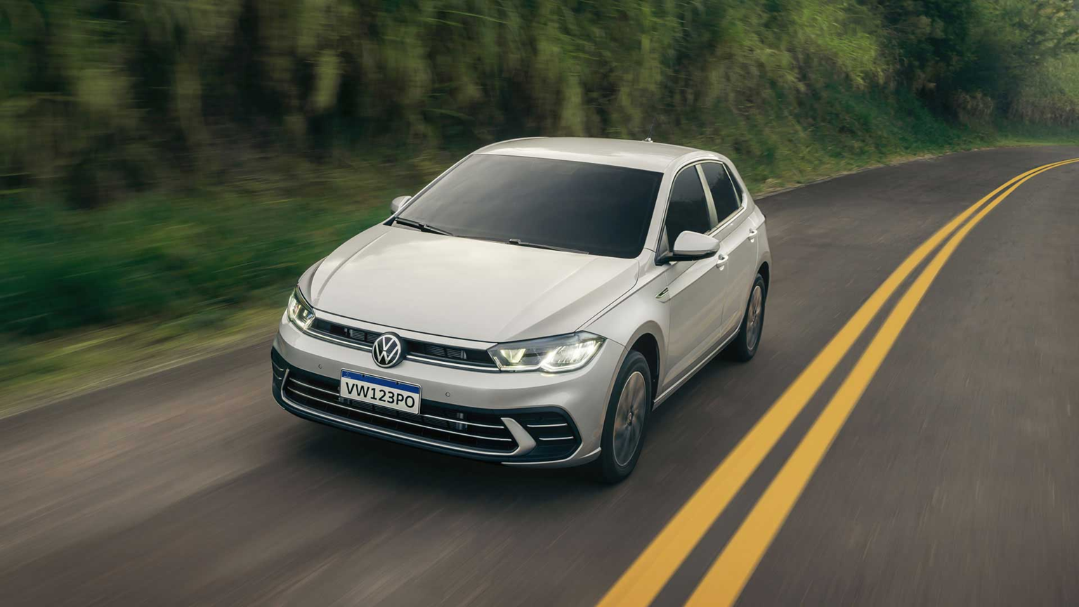 O que mudou nas últimas gerações do VW Polo: vale trocar?